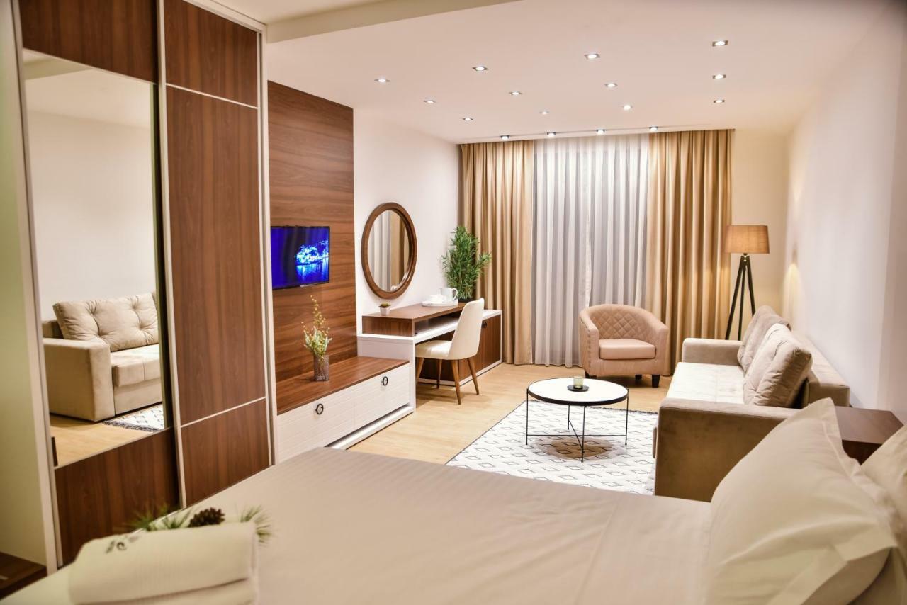 Pino Boutique Hotel ウルツィニ エクステリア 写真
